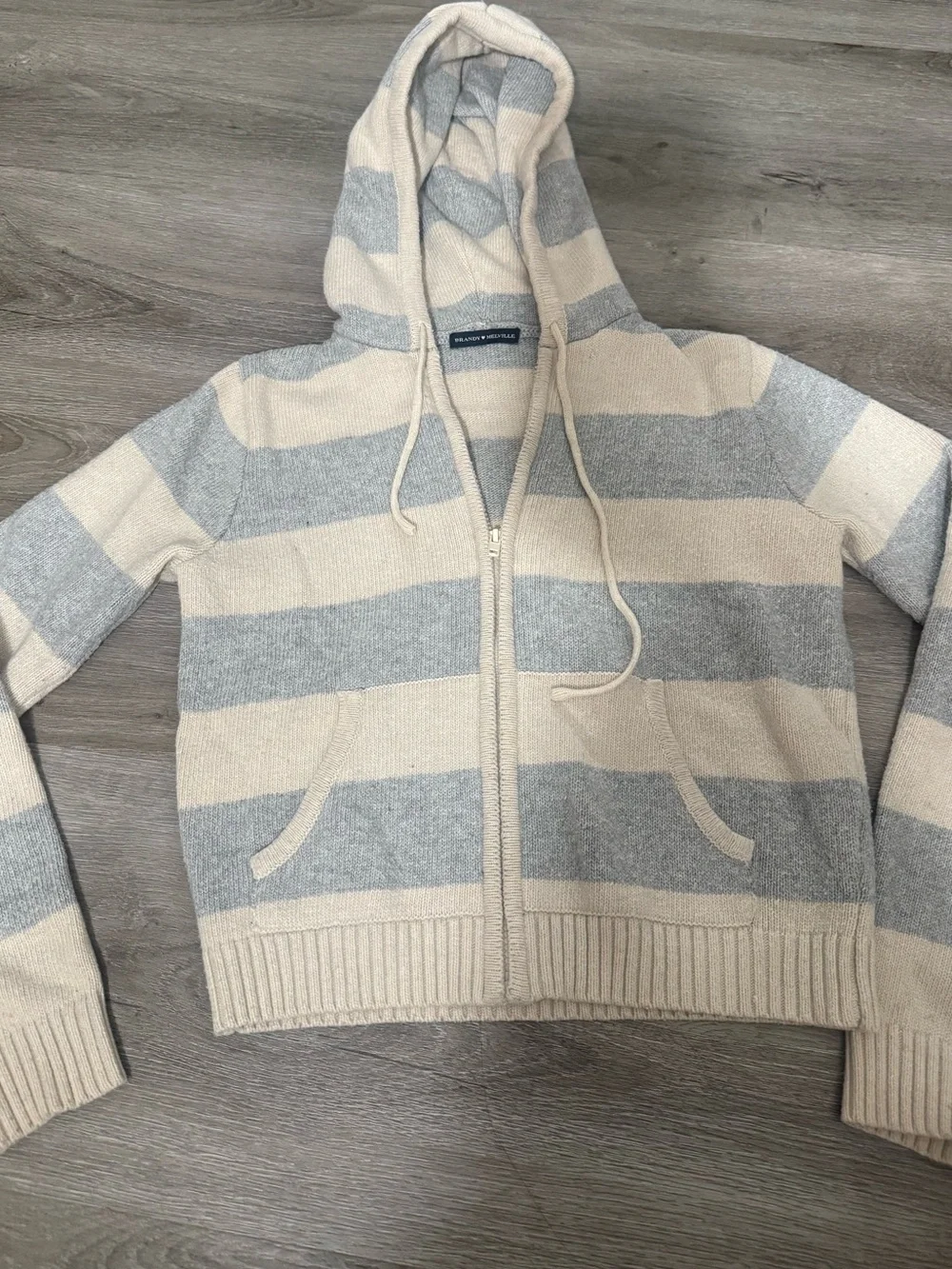 Brandy Melville zip up